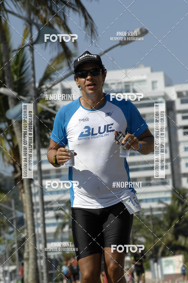Buy your photos of the eventBLUE SERIES TRIATHLON BERTIOGA 2019 on Fotop