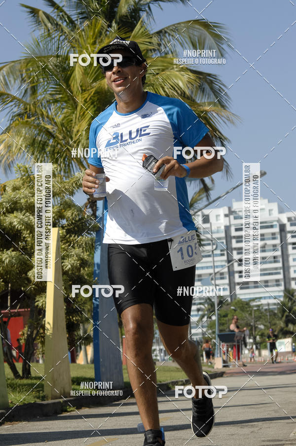 Buy your photos of the eventBLUE SERIES TRIATHLON BERTIOGA 2019 on Fotop