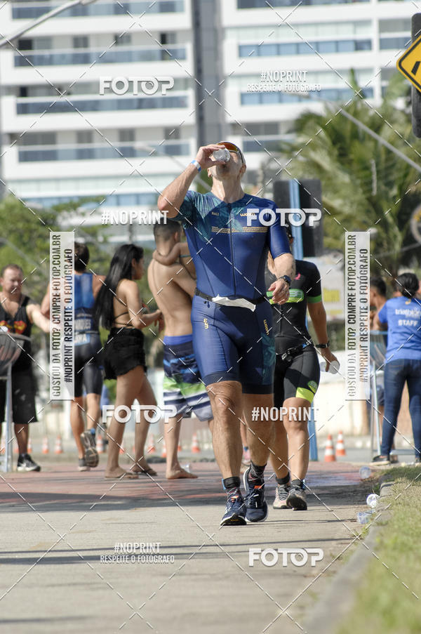 Achetez vos photos de l'vnementBLUE SERIES TRIATHLON BERTIOGA 2019 sur Fotop
