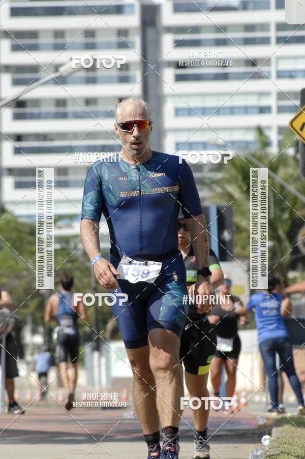 Achetez vos photos de l'vnementBLUE SERIES TRIATHLON BERTIOGA 2019 sur Fotop