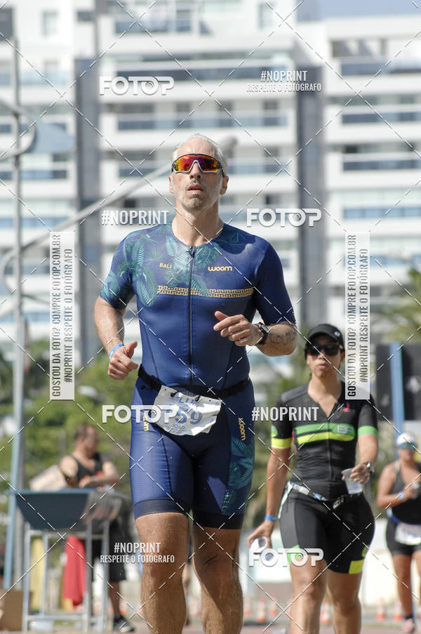 Achetez vos photos de l'vnementBLUE SERIES TRIATHLON BERTIOGA 2019 sur Fotop