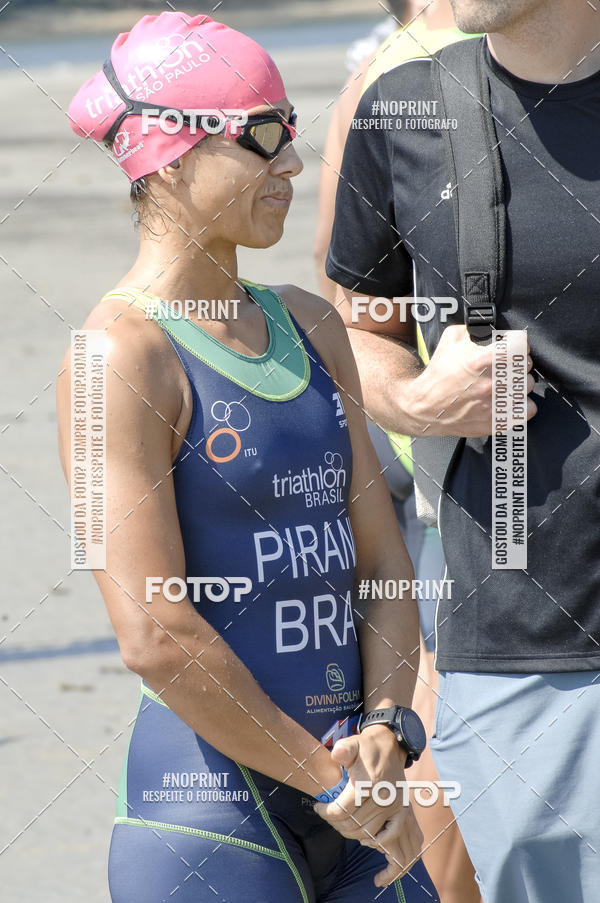 Compra tus fotos del eventoBLUE SERIES TRIATHLON BERTIOGA 2019 En Fotop