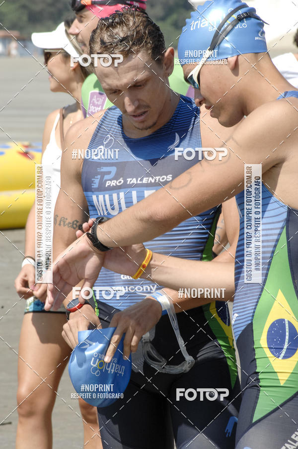 Compra tus fotos del eventoBLUE SERIES TRIATHLON BERTIOGA 2019 En Fotop