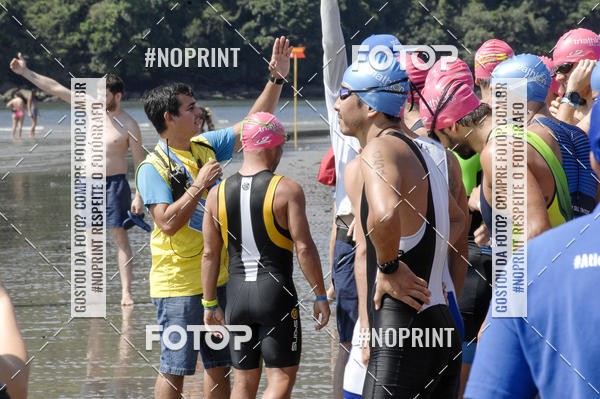 Compra tus fotos del eventoBLUE SERIES TRIATHLON BERTIOGA 2019 En Fotop