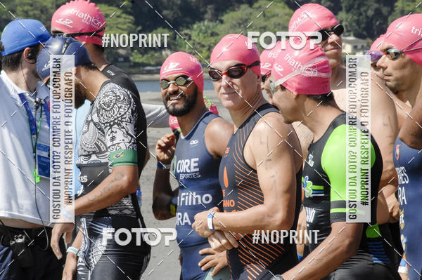Compra tus fotos del eventoBLUE SERIES TRIATHLON BERTIOGA 2019 En Fotop