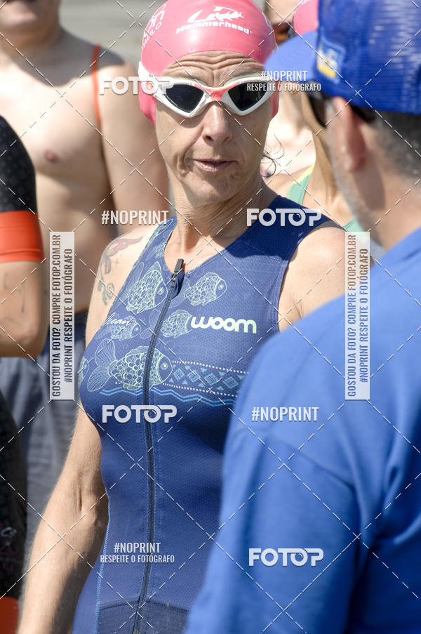 Compra tus fotos del eventoBLUE SERIES TRIATHLON BERTIOGA 2019 En Fotop