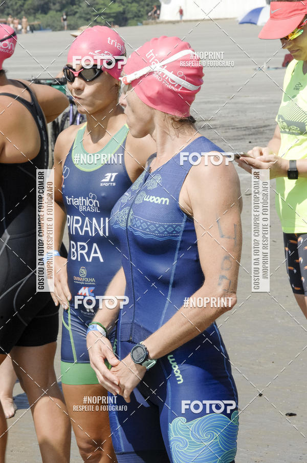 Compra tus fotos del eventoBLUE SERIES TRIATHLON BERTIOGA 2019 En Fotop
