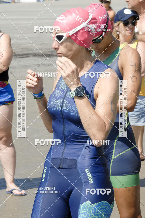 Compra tus fotos del eventoBLUE SERIES TRIATHLON BERTIOGA 2019 En Fotop