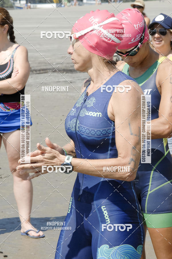 Compra tus fotos del eventoBLUE SERIES TRIATHLON BERTIOGA 2019 En Fotop