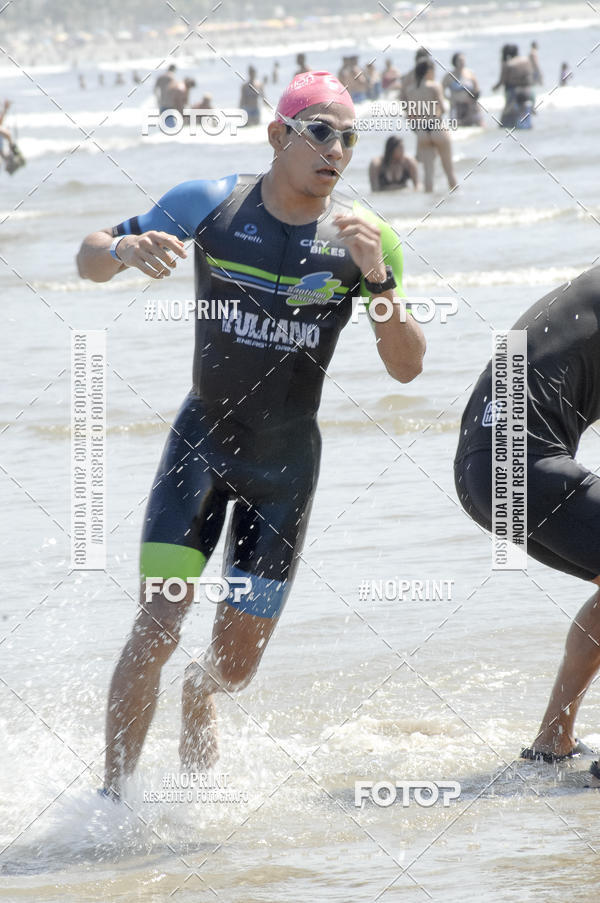 Acquista le foto dell'eventoBLUE SERIES TRIATHLON BERTIOGA 2019 in Fotop