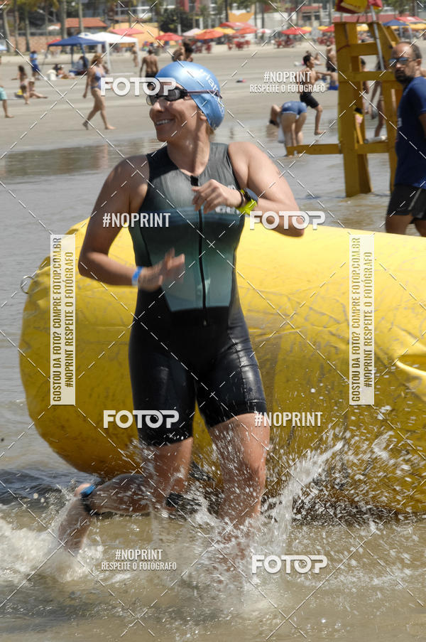 Acquista le foto dell'eventoBLUE SERIES TRIATHLON BERTIOGA 2019 in Fotop