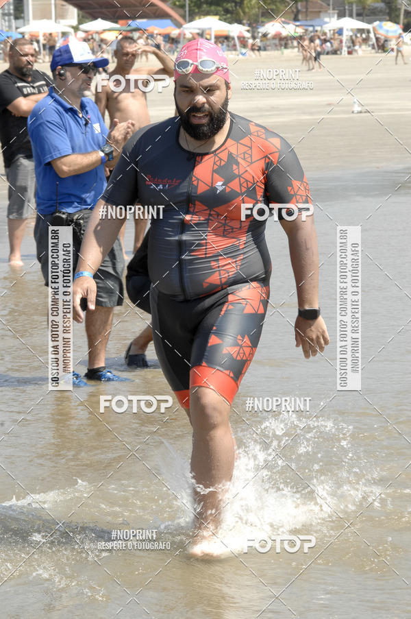 Achetez vos photos de l'vnementBLUE SERIES TRIATHLON BERTIOGA 2019 sur Fotop