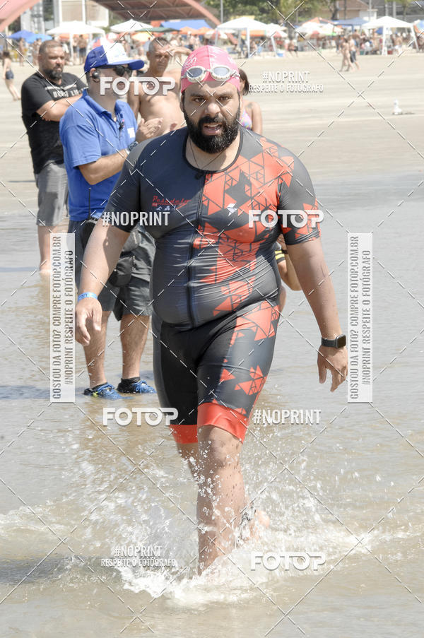 Achetez vos photos de l'vnementBLUE SERIES TRIATHLON BERTIOGA 2019 sur Fotop
