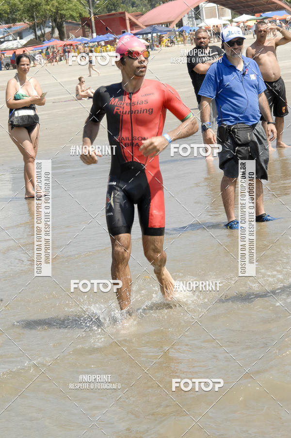 Achetez vos photos de l'vnementBLUE SERIES TRIATHLON BERTIOGA 2019 sur Fotop