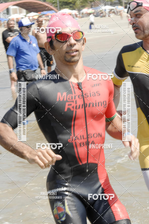 Achetez vos photos de l'vnementBLUE SERIES TRIATHLON BERTIOGA 2019 sur Fotop