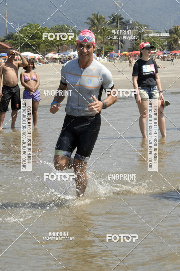 Buy your photos of the eventBLUE SERIES TRIATHLON BERTIOGA 2019 on Fotop
