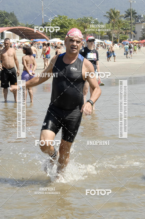 Buy your photos of the eventBLUE SERIES TRIATHLON BERTIOGA 2019 on Fotop
