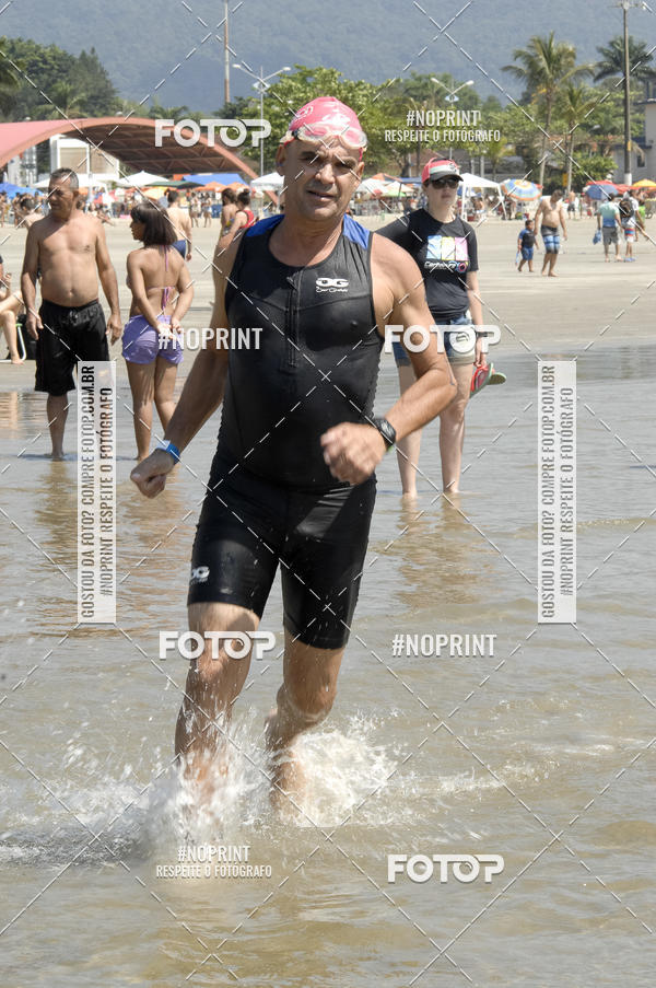 Buy your photos of the eventBLUE SERIES TRIATHLON BERTIOGA 2019 on Fotop