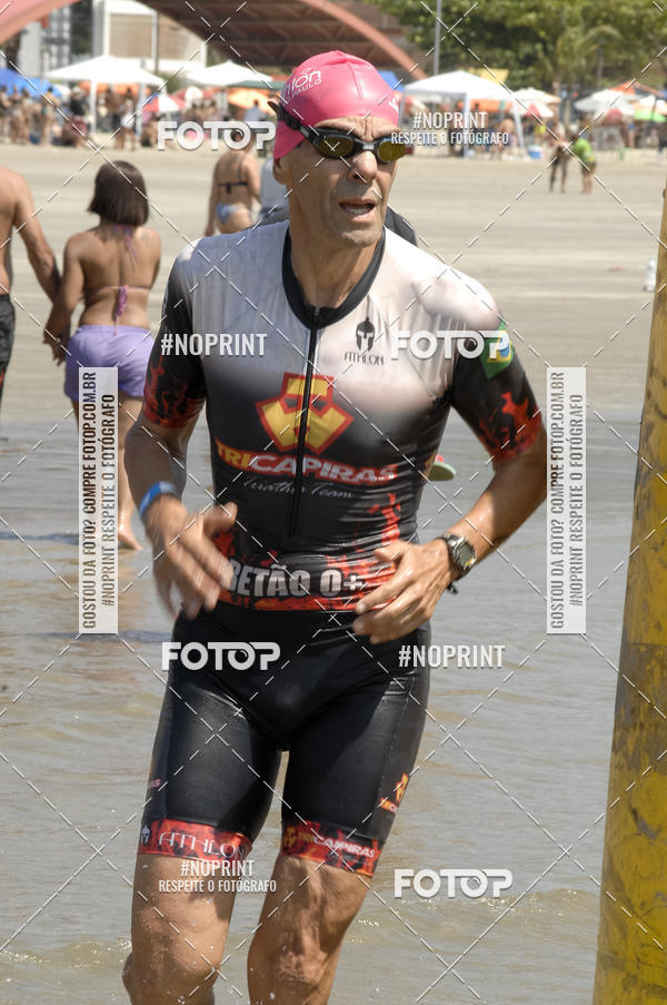 Buy your photos of the eventBLUE SERIES TRIATHLON BERTIOGA 2019 on Fotop
