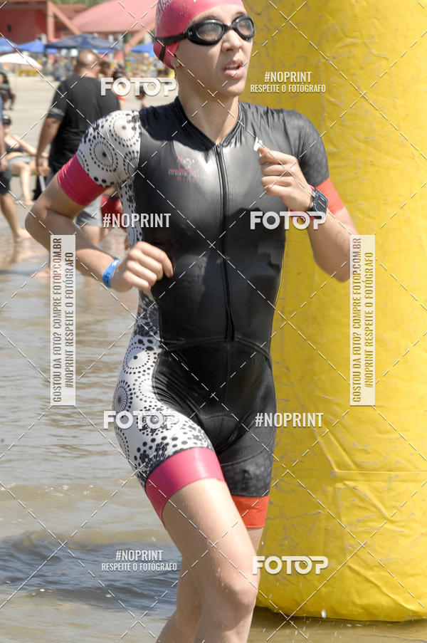 Achetez vos photos de l'vnementBLUE SERIES TRIATHLON BERTIOGA 2019 sur Fotop