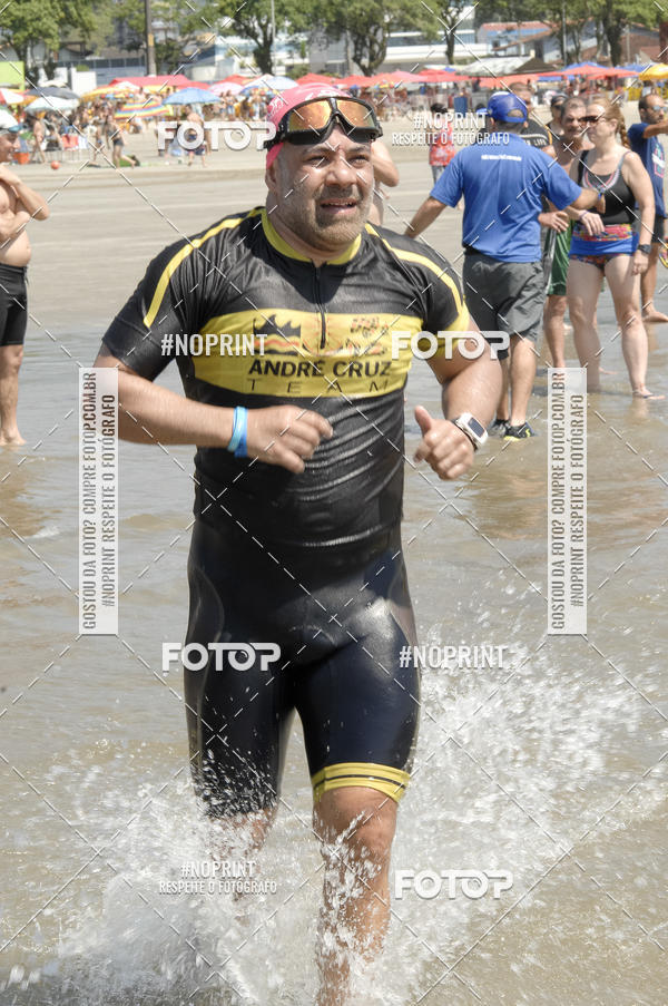 Achetez vos photos de l'vnementBLUE SERIES TRIATHLON BERTIOGA 2019 sur Fotop