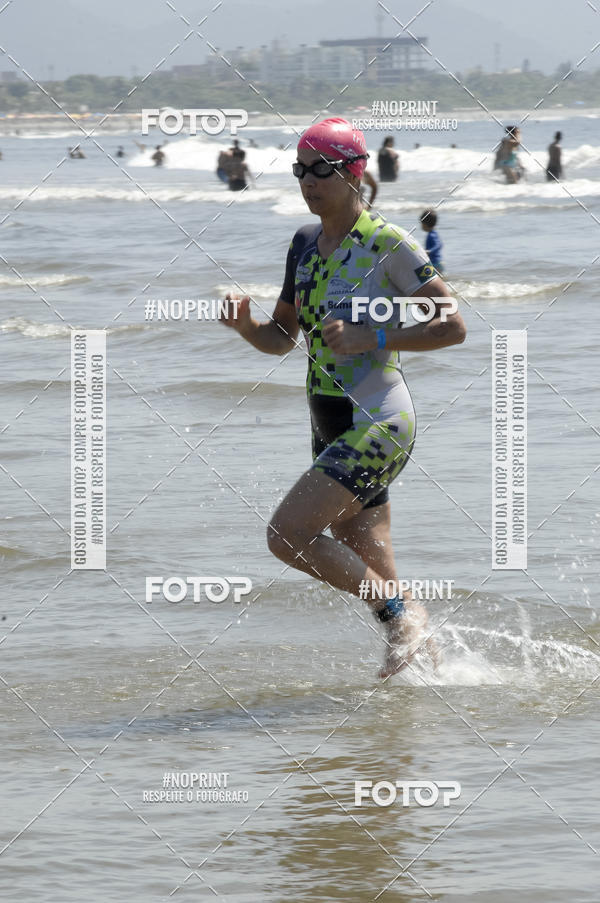 Buy your photos of the eventBLUE SERIES TRIATHLON BERTIOGA 2019 on Fotop
