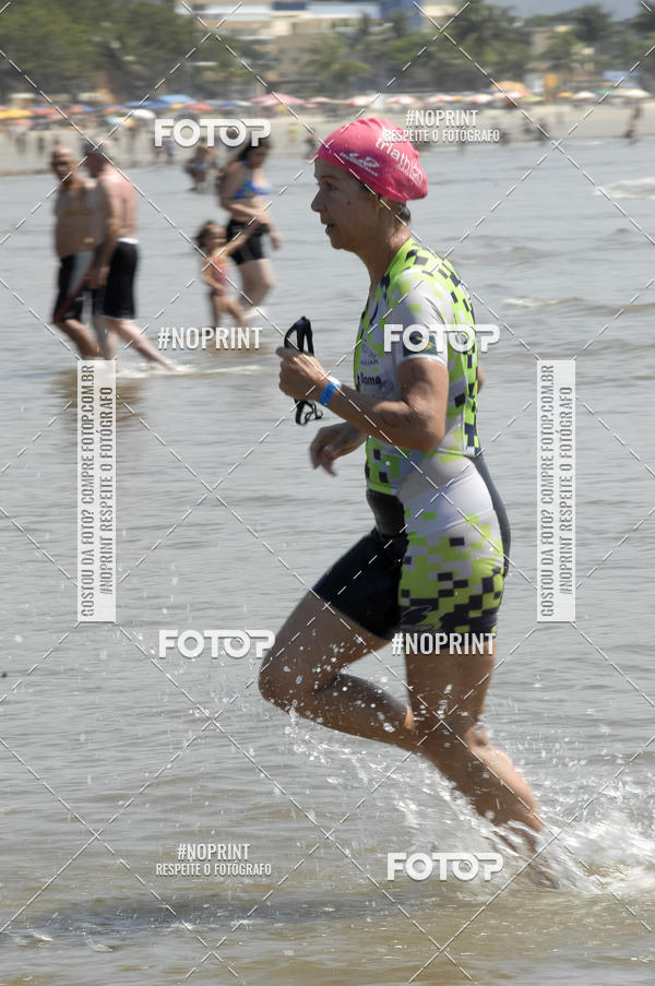 Buy your photos of the eventBLUE SERIES TRIATHLON BERTIOGA 2019 on Fotop