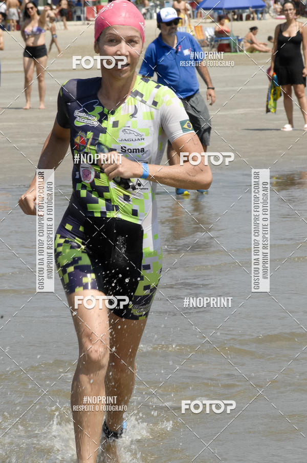 Buy your photos of the eventBLUE SERIES TRIATHLON BERTIOGA 2019 on Fotop