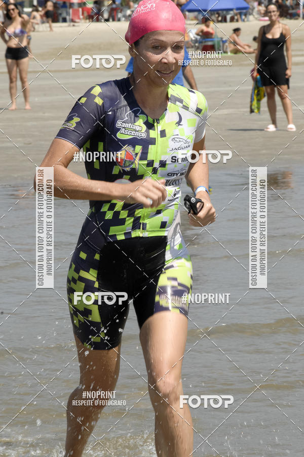 Buy your photos of the eventBLUE SERIES TRIATHLON BERTIOGA 2019 on Fotop