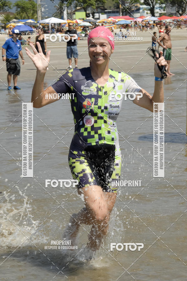 Buy your photos of the eventBLUE SERIES TRIATHLON BERTIOGA 2019 on Fotop
