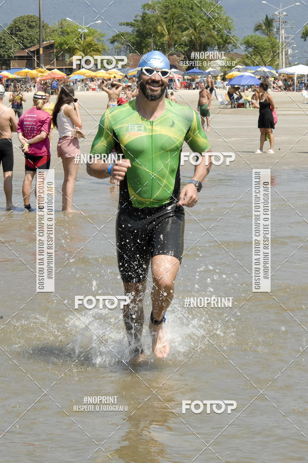 Buy your photos of the eventBLUE SERIES TRIATHLON BERTIOGA 2019 on Fotop