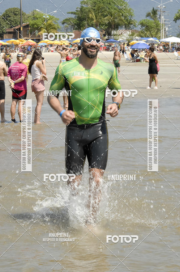 Buy your photos of the eventBLUE SERIES TRIATHLON BERTIOGA 2019 on Fotop