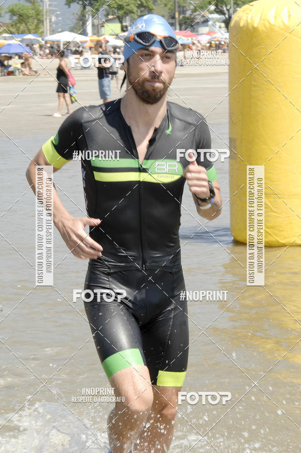 Buy your photos of the eventBLUE SERIES TRIATHLON BERTIOGA 2019 on Fotop