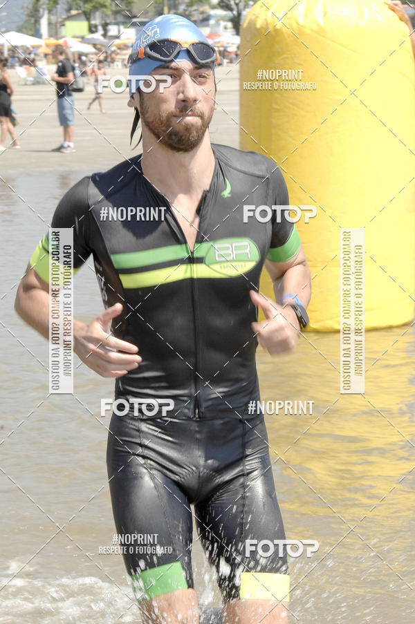 Buy your photos of the eventBLUE SERIES TRIATHLON BERTIOGA 2019 on Fotop