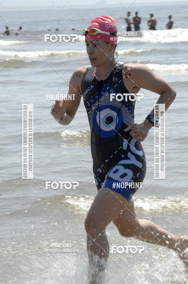 Buy your photos of the eventBLUE SERIES TRIATHLON BERTIOGA 2019 on Fotop