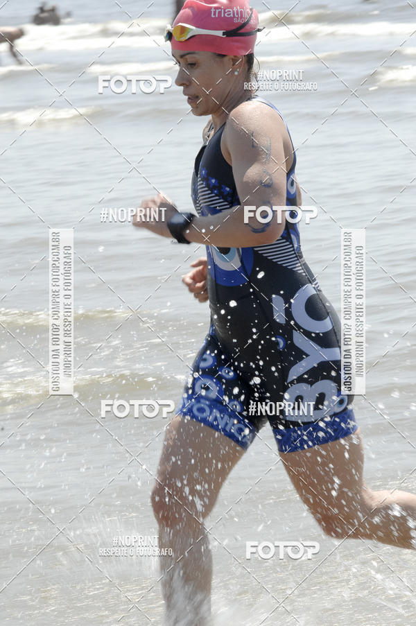 Buy your photos of the eventBLUE SERIES TRIATHLON BERTIOGA 2019 on Fotop