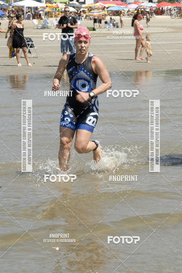 Buy your photos of the eventBLUE SERIES TRIATHLON BERTIOGA 2019 on Fotop