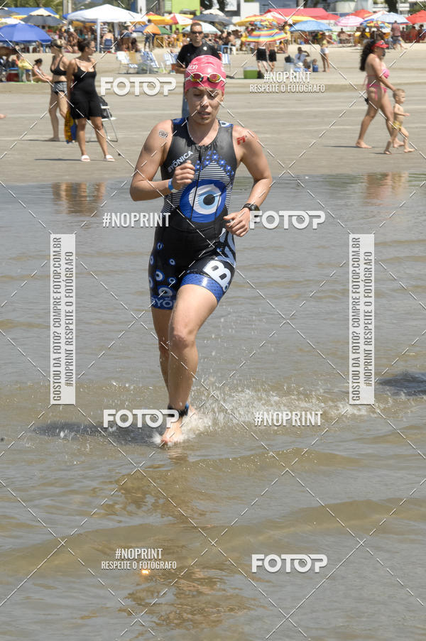 Buy your photos of the eventBLUE SERIES TRIATHLON BERTIOGA 2019 on Fotop