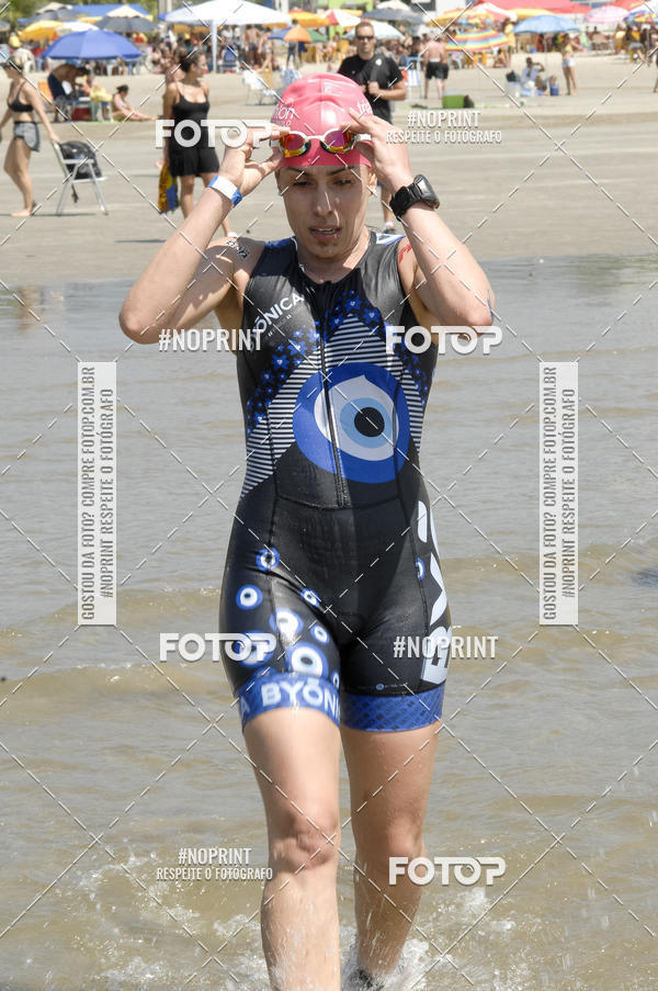Buy your photos of the eventBLUE SERIES TRIATHLON BERTIOGA 2019 on Fotop