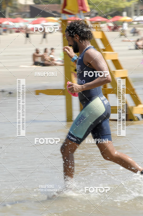 Buy your photos of the eventBLUE SERIES TRIATHLON BERTIOGA 2019 on Fotop