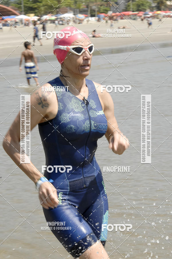 Buy your photos of the eventBLUE SERIES TRIATHLON BERTIOGA 2019 on Fotop