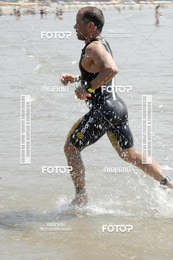 Buy your photos of the eventBLUE SERIES TRIATHLON BERTIOGA 2019 on Fotop