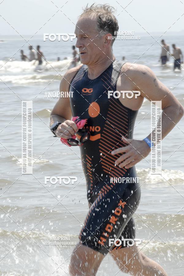 Buy your photos of the eventBLUE SERIES TRIATHLON BERTIOGA 2019 on Fotop