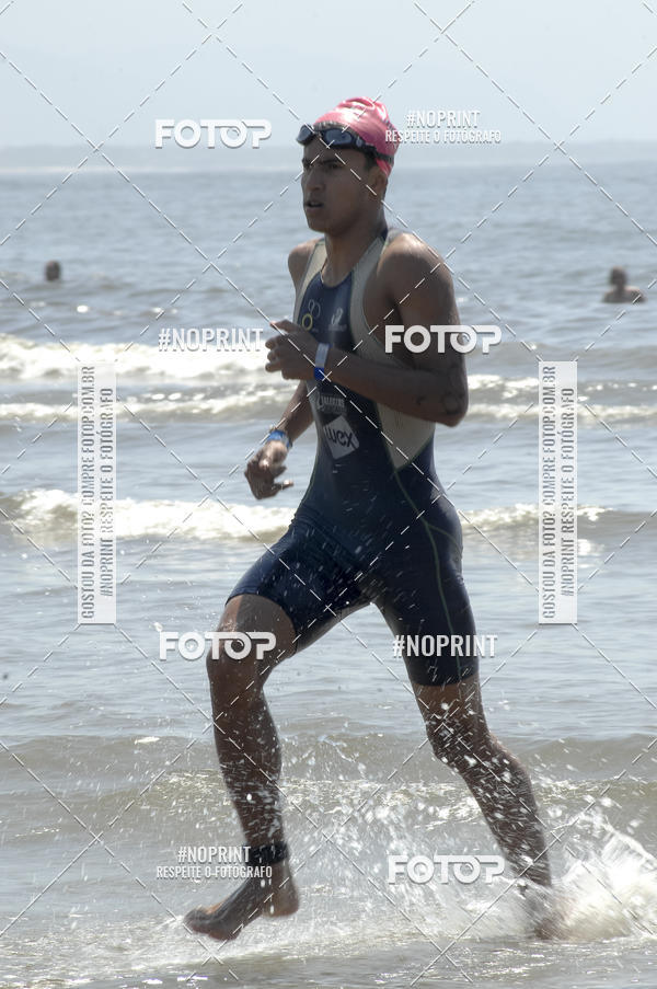 Buy your photos of the eventBLUE SERIES TRIATHLON BERTIOGA 2019 on Fotop
