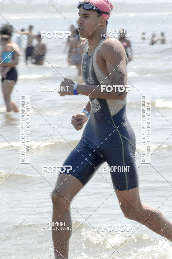 Buy your photos of the eventBLUE SERIES TRIATHLON BERTIOGA 2019 on Fotop