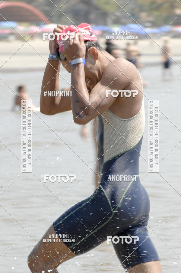 Buy your photos of the eventBLUE SERIES TRIATHLON BERTIOGA 2019 on Fotop