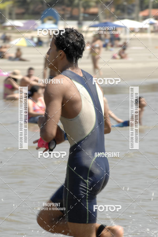 Buy your photos of the eventBLUE SERIES TRIATHLON BERTIOGA 2019 on Fotop