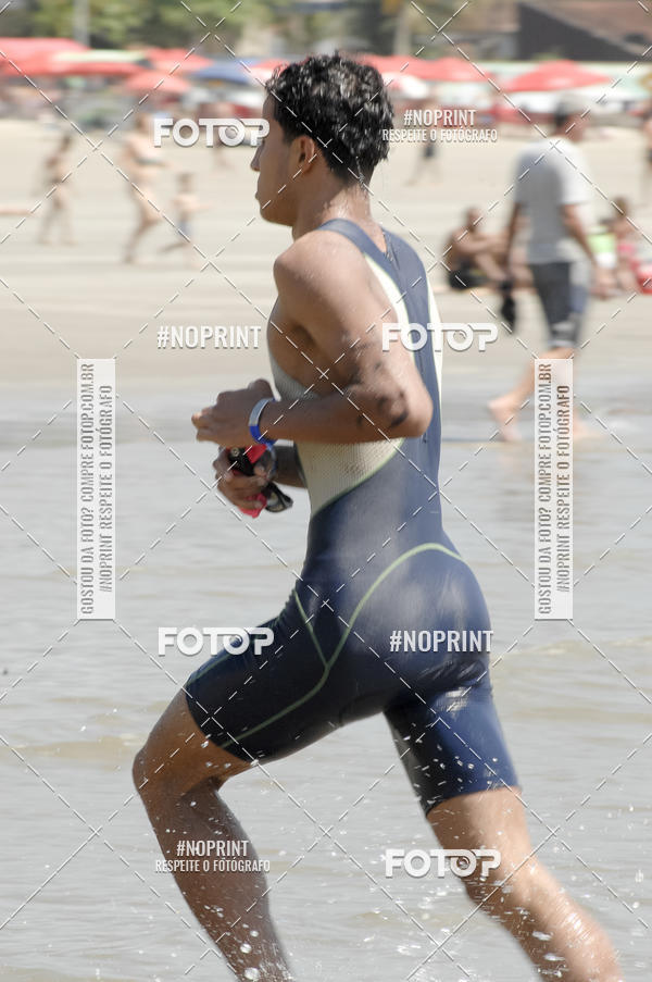 Buy your photos of the eventBLUE SERIES TRIATHLON BERTIOGA 2019 on Fotop