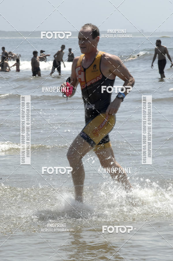 Buy your photos of the eventBLUE SERIES TRIATHLON BERTIOGA 2019 on Fotop