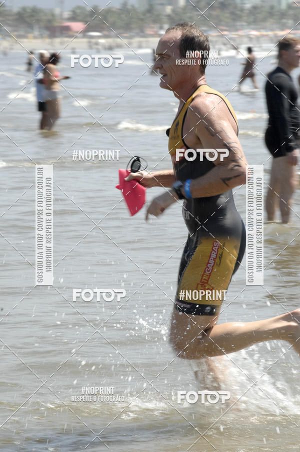 Buy your photos of the eventBLUE SERIES TRIATHLON BERTIOGA 2019 on Fotop